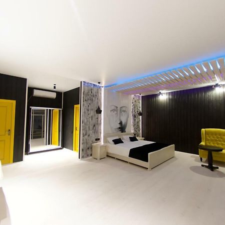 Captain Black Hotel 피준다 외부 사진